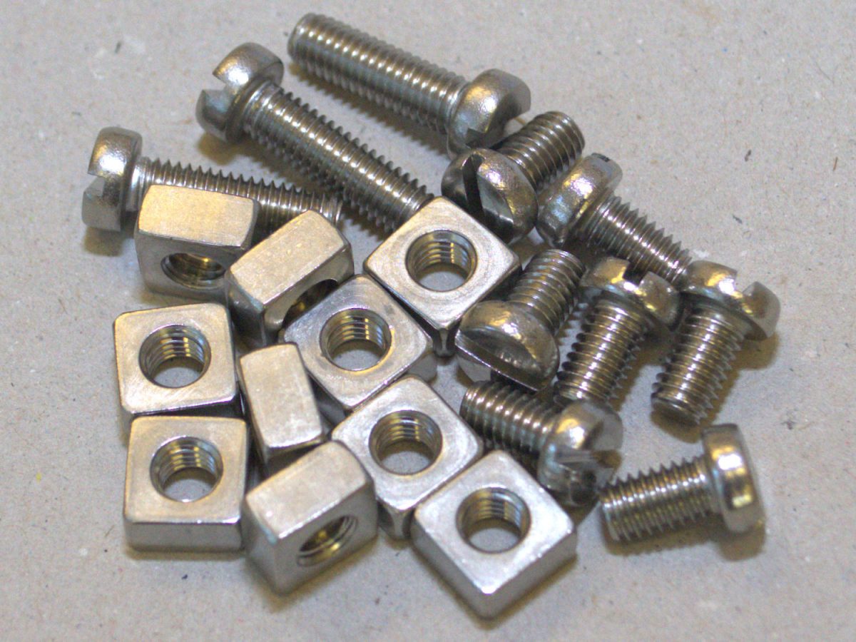 pack-of-10-nuts-and-bolts-access-garden-products